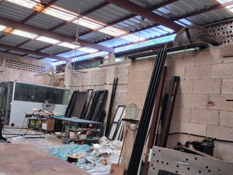 VENTA BODEGA CON OFICINAS